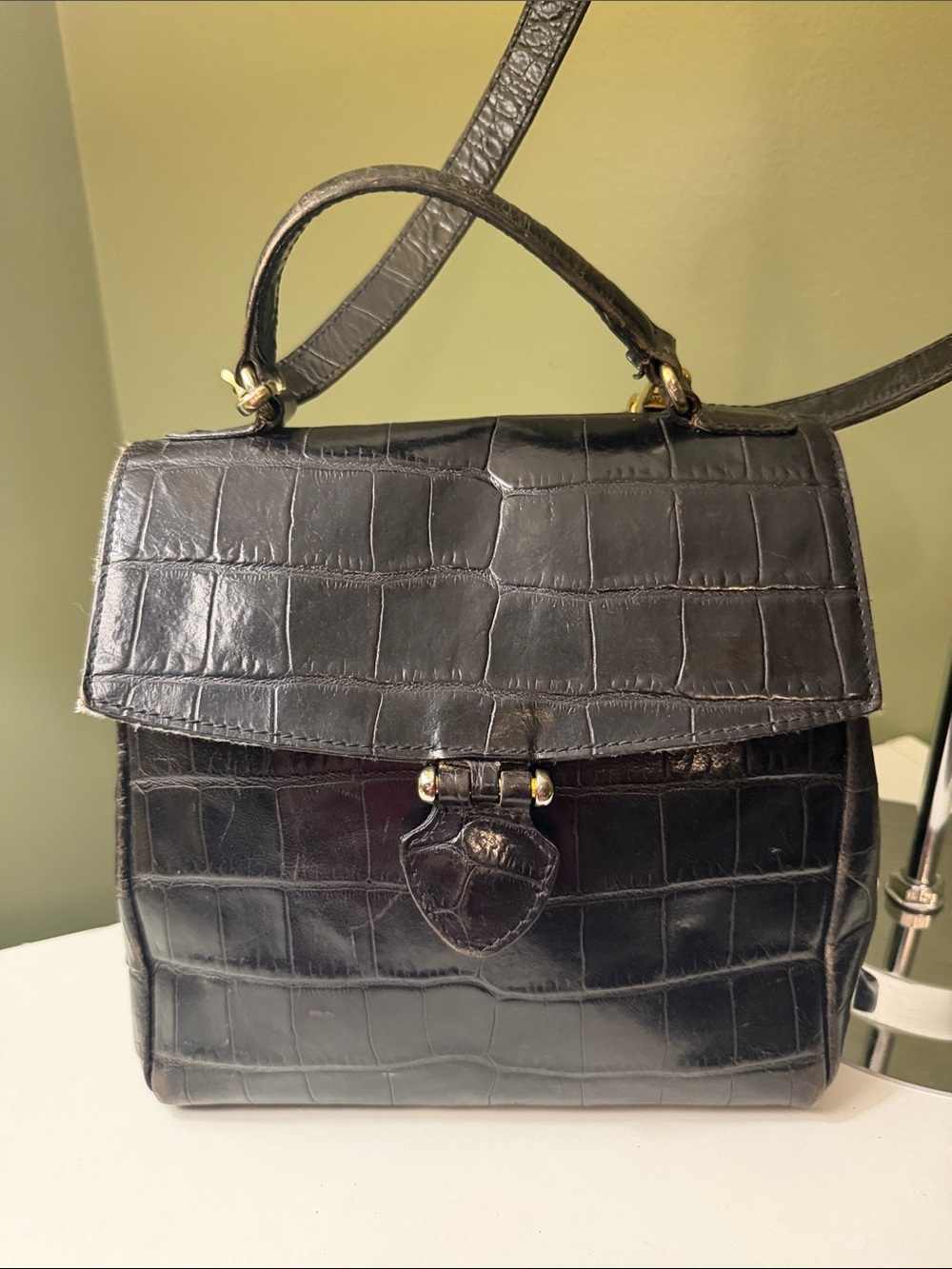 Furla Vintage Black Croc-Embossed Leather Shoulder Bag 90’s Quiet Luxury GUC